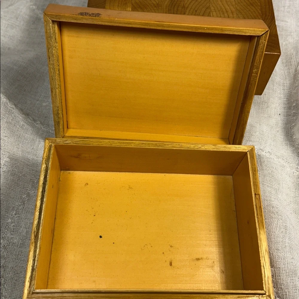 Vintage Jewelry wooden box with bamboo and birds hand painted